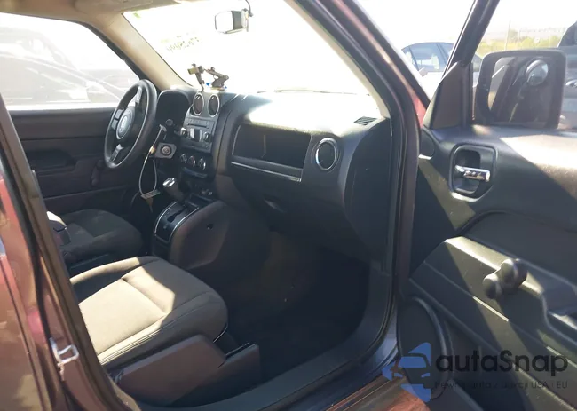 1C4NJPBB8GD547725: 37625090