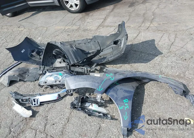 2HGFC2F72JH600051: 37639742