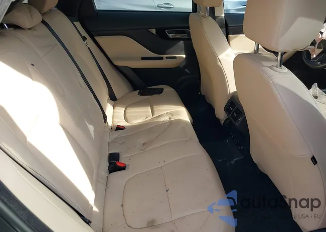 SADCJ2FX4KA359640: 37641557