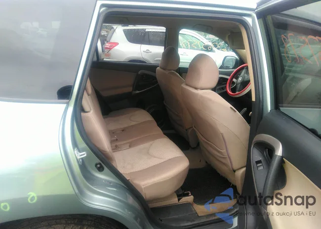 JTMBD33V875111785: 37657578