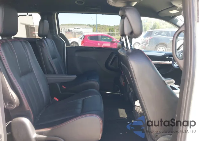 2C4RDGEG0HR574917: 37660279