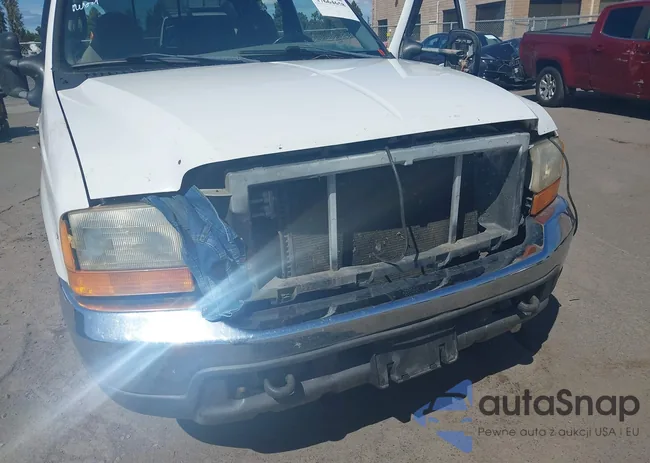 1FTNW21F8XEB28096: 37664658