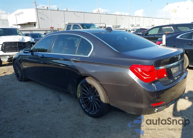 WBAKB83579CY60334: 37665934