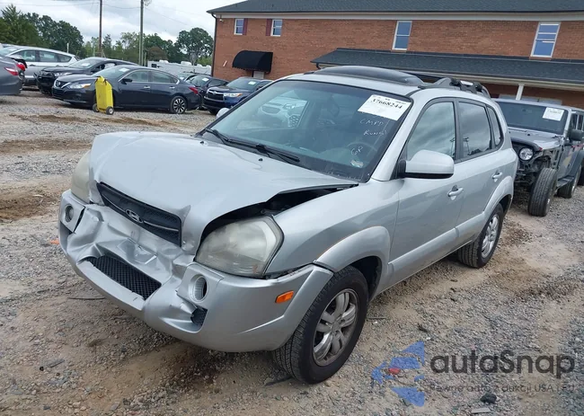 KM8JN12D17U625128: 37668244