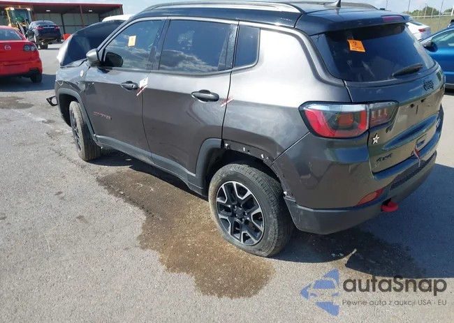 3C4NJDDB1LT166797: 37670879