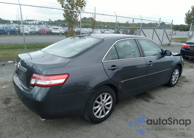 4T1BK3EK6BU625640: 37676019