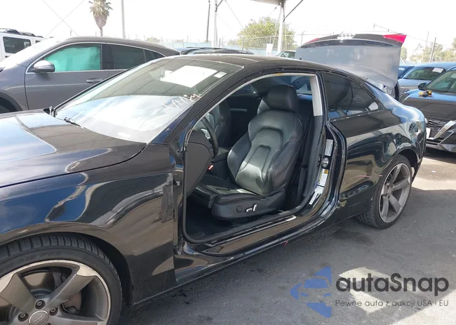 WAULFAFR8EA009759: 37677578