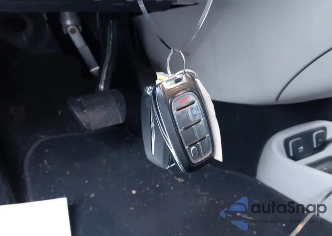 2C4RC1BG8HR734515: 37679483