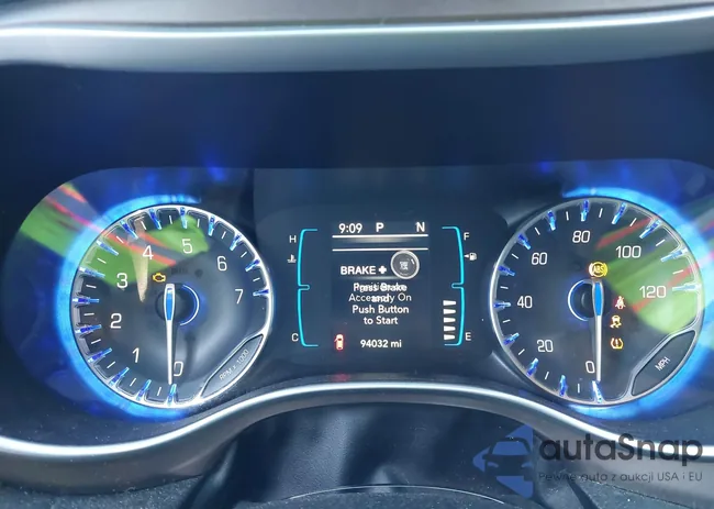 2C4RC1BG8HR734515: 37679483