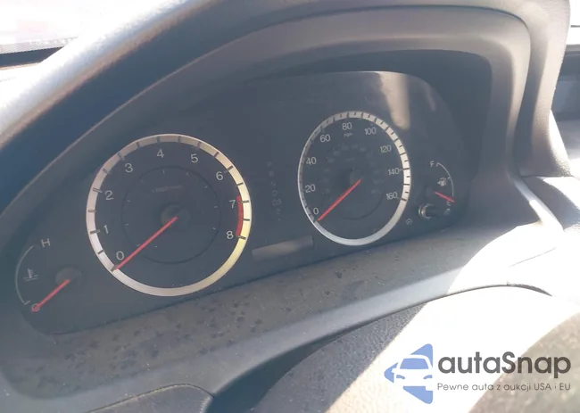 1HGCP2F69CA215604: 37679518