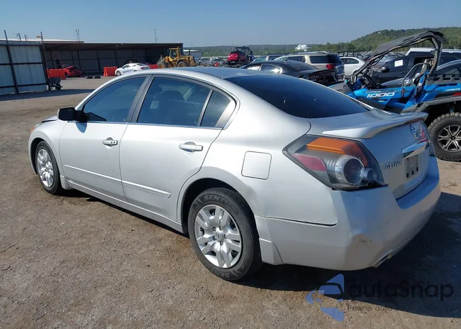 1N4AL2AP0BN429928: 37679686