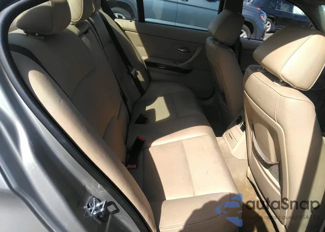 WBAVC73527KP35636: 37679743