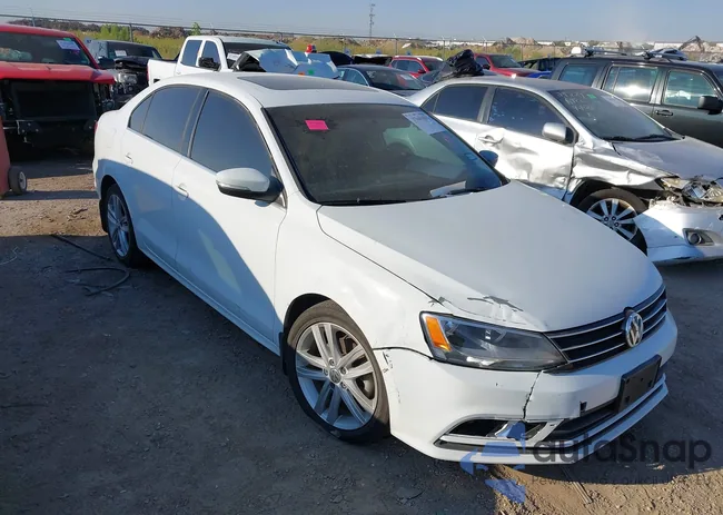 3VWLA7AJ4FM332262: 37681851