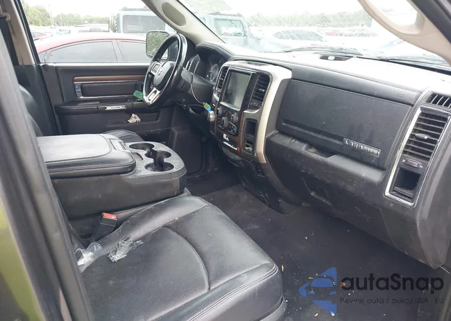 1C6RR6JG4HS525260: 37682655