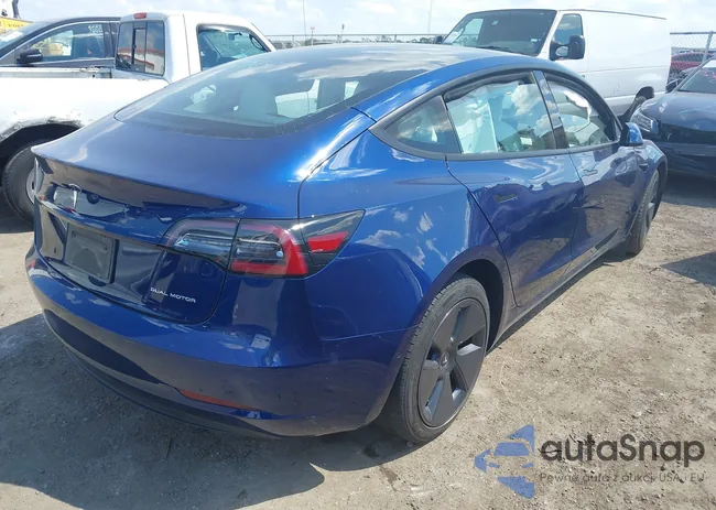 5YJ3E1EB2MF858530: 37684593