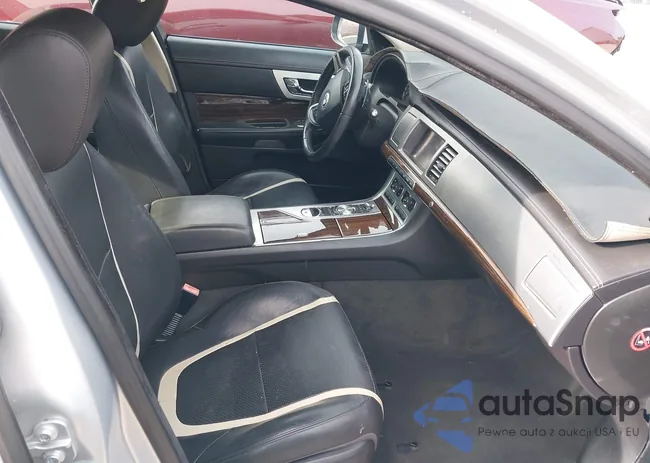 SAJWA0HB3CLS37017: 37685187