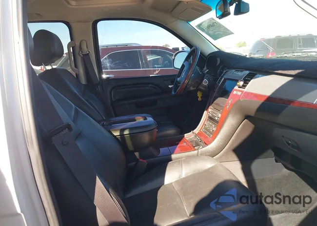 3GYT4MEF8CG165987: 37689634