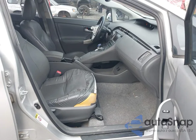 JTDKN3DU6A0205901: 37689940