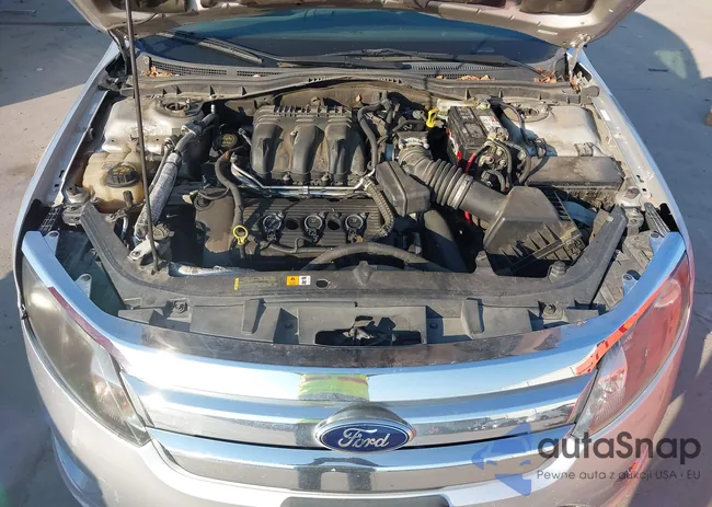 3FAHP0JG4CR413673: 37691848