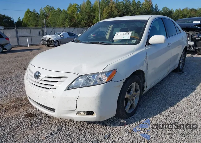 4T4BE46K48R017562: 37692452