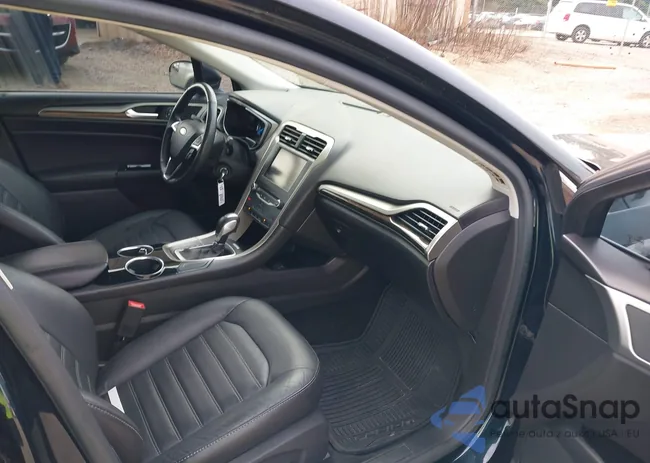 3FA6P0HDXER117482: 37697146