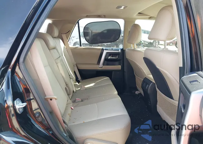 JTEBU5JR4J5505658: 37701027