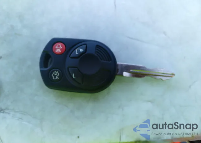 3FAHP0HA2AR102337: 37702295