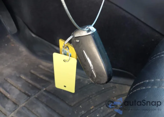 2C3CCAGG0HH612868: 37704561