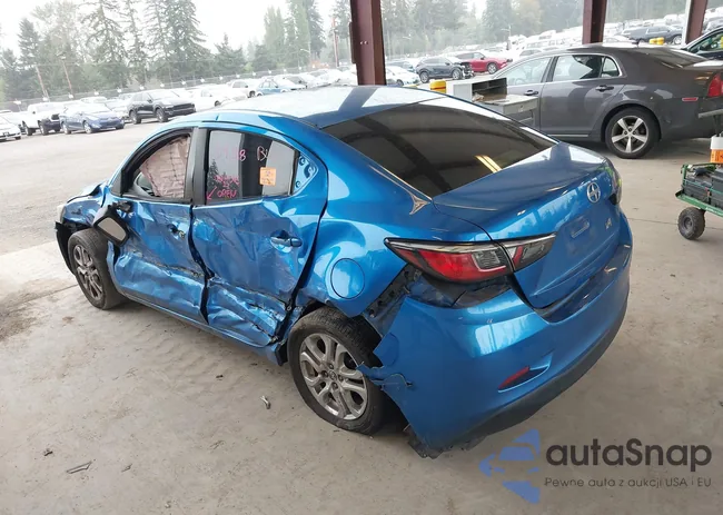 3MYDLBZV5GY135494: 37707112