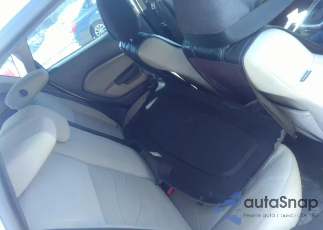 3FADP4EJ2EM124853: 37715048