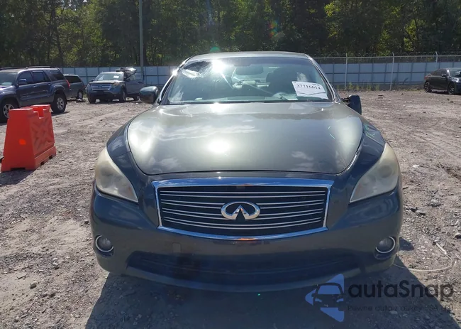 JN1BY1AP3BM323850: 37716614