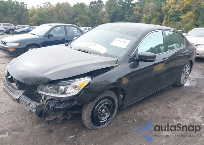 1HGCR2F88FA112805: 37717805