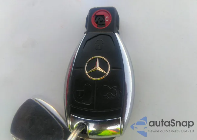 WDBRF92H97F848784: 37717081