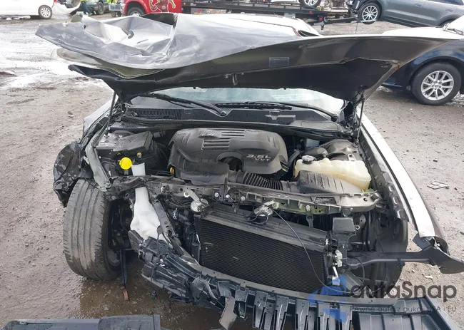 2C3CDZAG8MH556015: 37719476