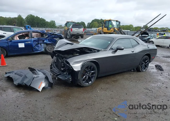 2C3CDZAG8MH556015: 37719476