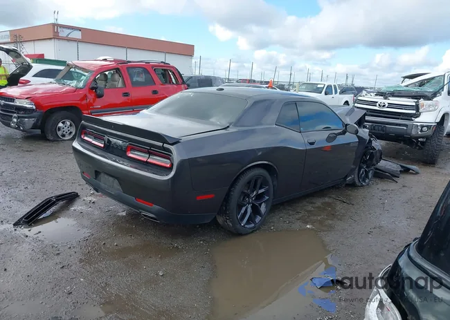 2C3CDZAG8MH556015: 37719476