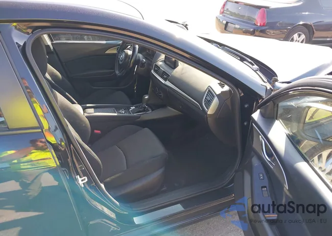 3MZBN1K78JM233436: 37720278