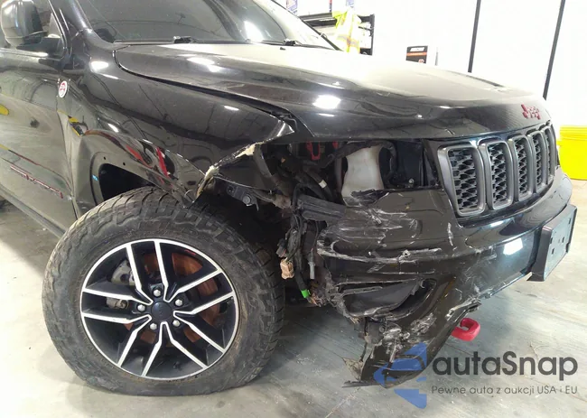 1C4RJFLT6LC185588: 37720619