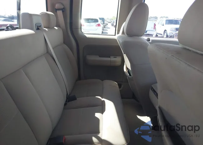 1FTRX12W76NA47287: 37722053