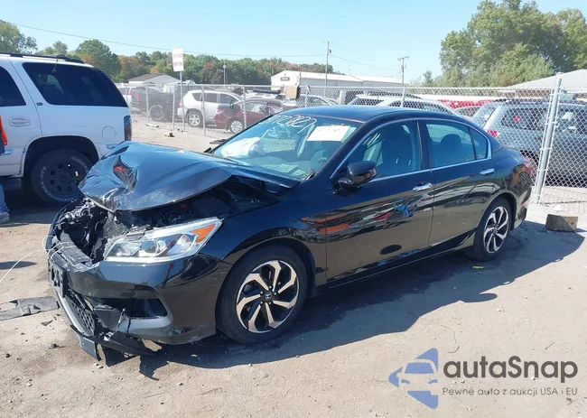 1HGCR2F7XGA102415: 37727827