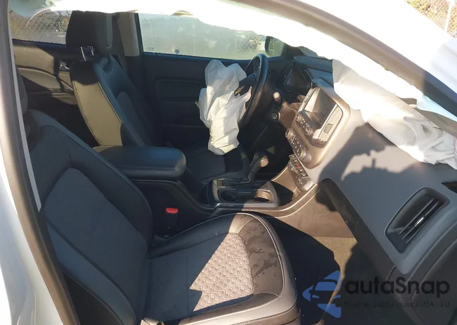 1GCGTDEN1H1322475: 37730560