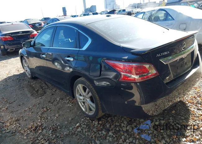 1N4BL3APXDN438035: 37733508