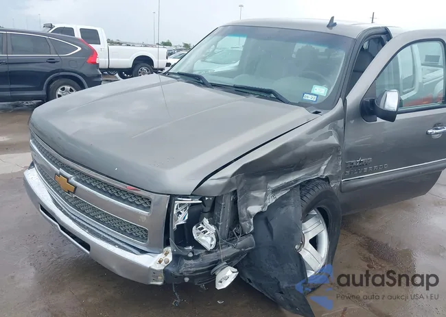 1GCRCSE01DZ138912: 37733745