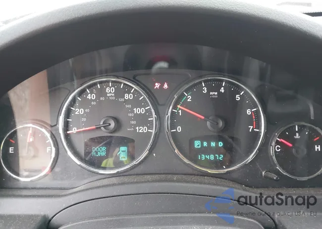 1C4PJMCK3CW125561: 37738481