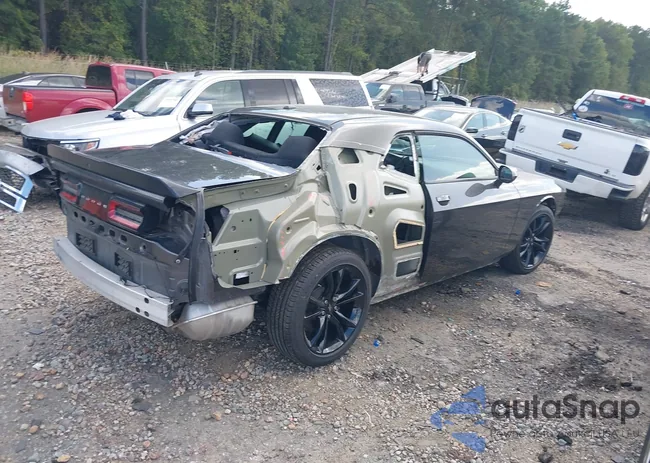 2C3CDZAG4JH204576: 37748155