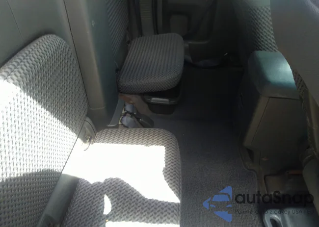 1N6BD0CT4DN736013: 37758393