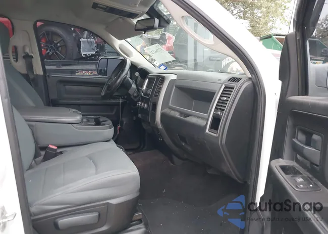 1C6RR7SP8DS684300: 37766228