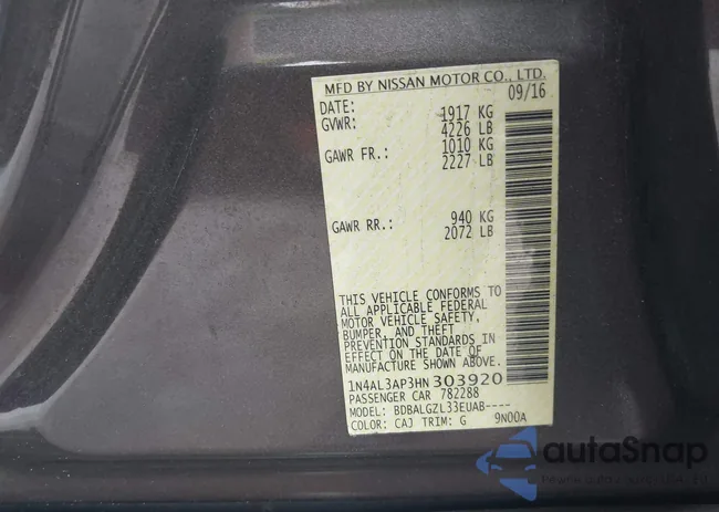 1N4AL3AP3HN303920: 37772657