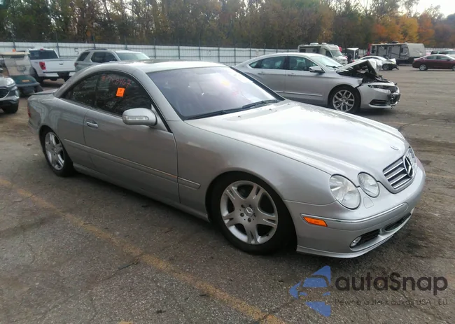 WDBPJ75J23A033374: 37778467