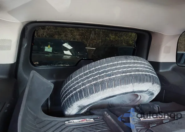 1GNFC13087R261280: 37782617